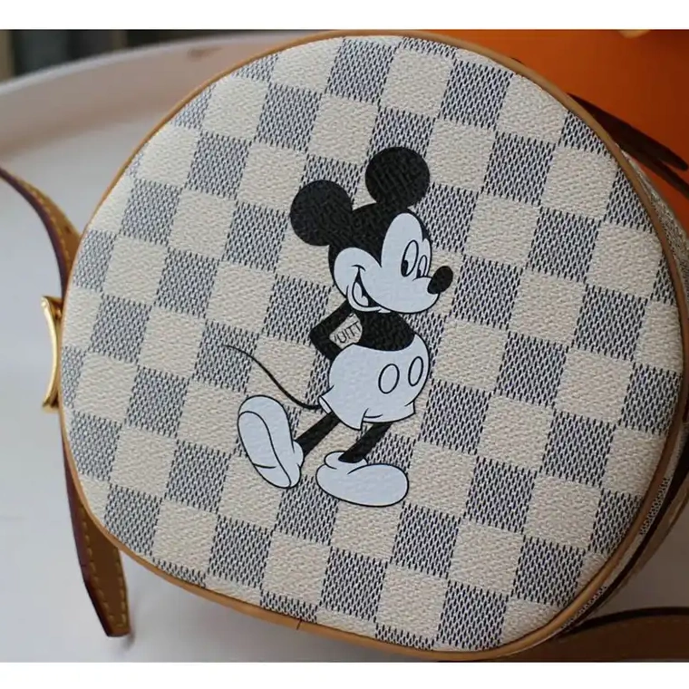 Fashionrepsfam ru 207B570013 LV Bags 0819